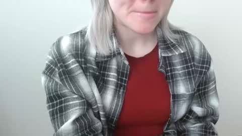 Snapshot of leyla_le chatting on March 10, 2026, 6:29 am Leyla online show from March 10, 2026, 6:29 am