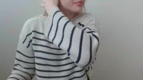 Snapshot of leyla_le chatting on March 13, 2026, 6:31 am Leyla online show from March 13, 2026, 6:31 am