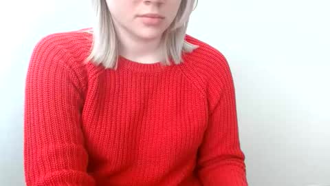 Snapshot of leyla_le chatting on March 14, 2026, 6:41 am Leyla online show from March 14, 2026, 6:41 am