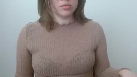 Snapshot of leyla_le chatting on April 21, 2026, 7:03 am Leyla online show from April 21, 2026, 7:03 am