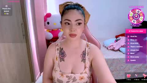 Snapshot of leylasloane chatting on April 8, 2026, 2:50 pm Leyla online show from April 8, 2026, 2:50 pm