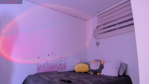 Jessica online show from February 19, 2025, 4:12 am