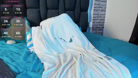 L E Y T O N online show from December 7, 2024, 2:20 am