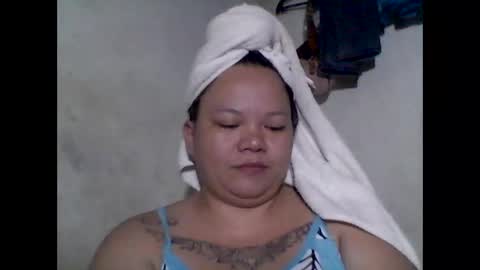 Snapshot of lhiannash33 chatting on September 18, 2025, 7:10 am lhiannash33 online show from September 18, 2025, 7:10 am