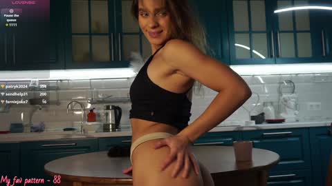 Hey Im Alexa  tg online show from December 16, 2024, 11:22 am