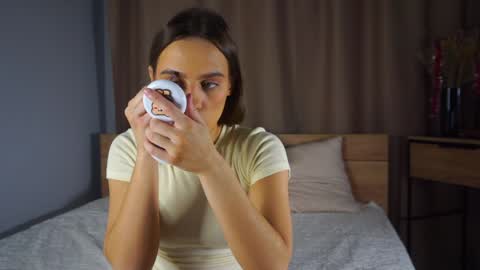 Hey Im Alexa  tg online show from January 17, 2025, 10:33 am