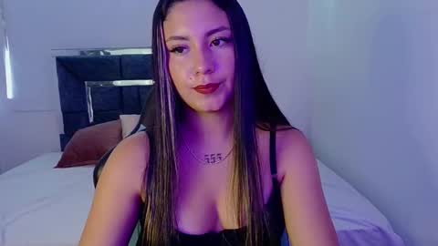 Lia  online show from January 6, 2026, 6:33 pm