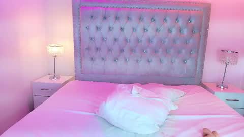 Lia  online show from March 6, 2026, 4:09 am