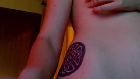 Snapshot of lia_ana_ chatting on May 30, 2026, 8:22 am liliana online show from May 30, 2026, 8:22 am