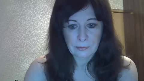 lia_ang online show from April 26, 2026, 12:03 pm