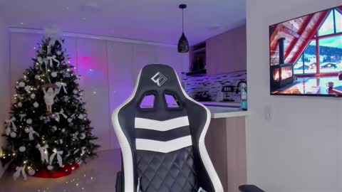 Lia online show from January 10, 2026, 4:36 am