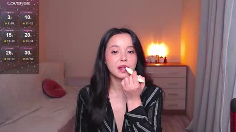 L I A online show from September 17, 2025, 4:19 pm