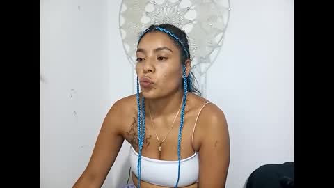 Lia online show from September 30, 2025, 7:57 am