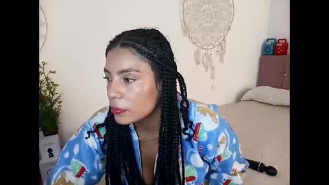 Lia online show from March 22, 2026, 3:48 pm