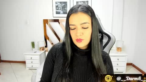 Snapshot of lia_simons chatting on March 5, 2025, 2:14 am Alejandra online show from March 5, 2025, 2:14 am