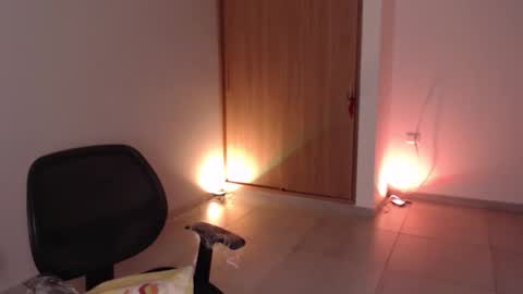   lia  online show from February 23, 2026, 2:31 am