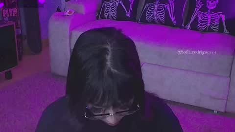 Liaa  online show from February 20, 2025, 3:56 am