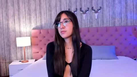 liaa turner  online show from January 7, 2026, 8:22 pm