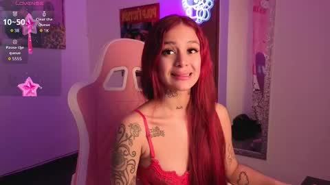 Snapshot of liabutera chatting on October 15, 2025, 3:45 pm Lia Butera online show from October 15, 2025, 3:45 pm