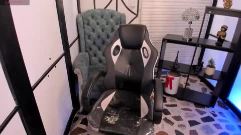 Lia Clarck online show from November 21, 2025, 11:47 pm