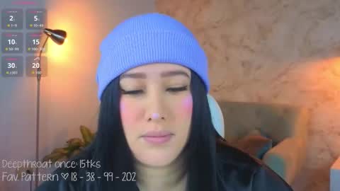 Lia Cox online show from February 19, 2026, 3:24 am