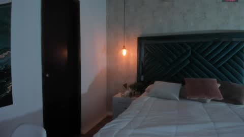 Snapshot of liacox chatting on May 23, 2026, 8:35 pm Lia Cox online show from May 23, 2026, 8:35 pm