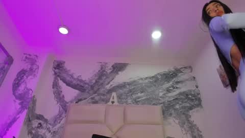 Snapshot of liaflowers chatting on January 12, 2025, 6:17 am Lia online show from January 12, 2025, 6:17 am