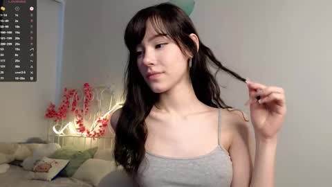 Lia  online show from February 18, 2026, 10:33 am