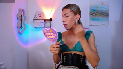 Snapshot of liahstone07 chatting on May 13, 2026, 1:08 pm Liah Stone online show from May 13, 2026, 1:08 pm