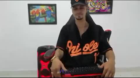 Andres online show from October 20, 2025, 10:32 pm