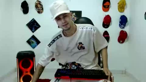 Andres online show from March 6, 2026, 11:23 pm