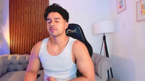 Liam Collins online show from October 31, 2025, 11:55 am