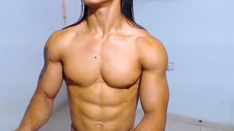 LIAM online show from October 5, 2025, 10:51 pm