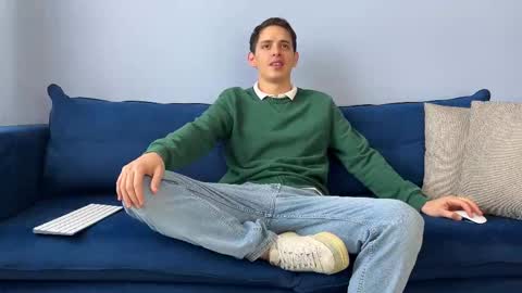 Snapshot of liam_enzho chatting on September 10, 2025, 1:22 pm Liam online show from September 10, 2025, 1:22 pm
