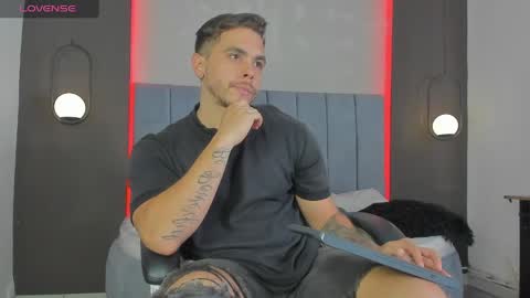 Liam online show from April 7, 2026, 8:09 pm