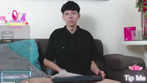 Liam  online show from January 15, 2026, 8:23 pm