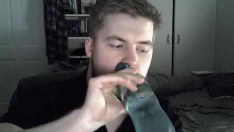 Liam Fox online show from November 27, 2025, 2:57 am