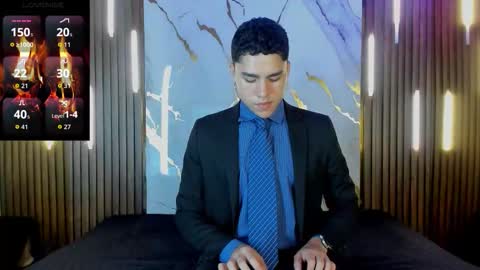 Liam online show from November 21, 2025, 11:53 am