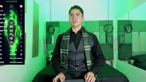 Liam online show from December 4, 2025, 12:03 pm