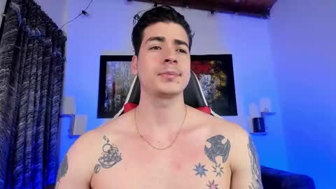 liamwyatt_ online show from October 23, 2025, 3:06 am