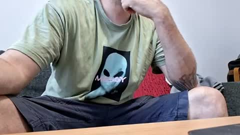 LiamCross online show from June 17, 2026, 8:17 am