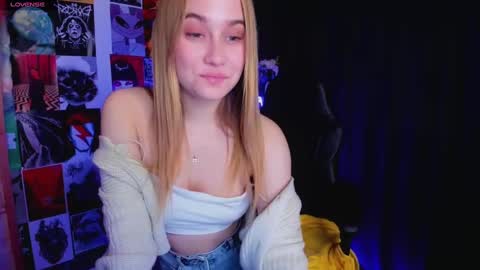 Liana online show from January 10, 2025, 12:47 pm