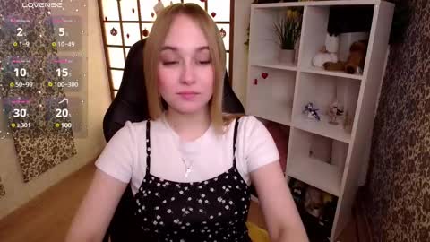 Liana online show from January 30, 2025, 2:16 am