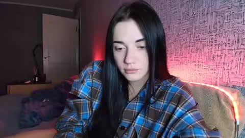 liana_diva online show from November 23, 2025, 4:51 pm