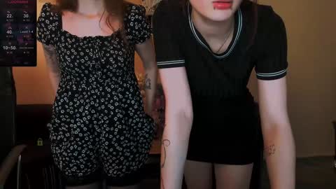 Snapshot of liana_kisses chatting on December 7, 2024, 5:37 am Little Liana  online show from December 7, 2024, 5:37 am