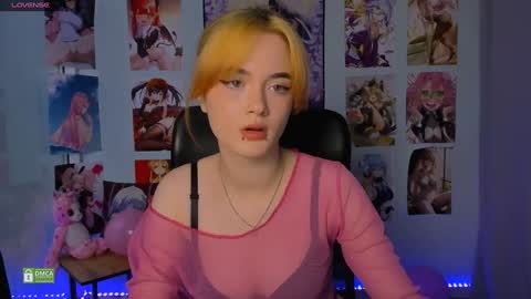 Snapshot of liana_kisses chatting on February 5, 2025, 11:12 am Little Liana  online show from February 5, 2025, 11:12 am