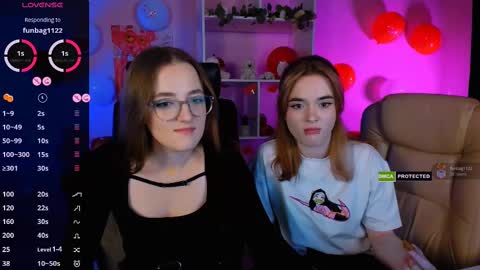 Snapshot of liana_kisses chatting on February 14, 2025, 8:59 pm Little Liana  online show from February 14, 2025, 8:59 pm