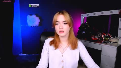 Snapshot of liana_kisses chatting on February 17, 2025, 11:13 am Little Liana  online show from February 17, 2025, 11:13 am