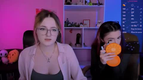 Snapshot of liana_kisses chatting on September 24, 2025, 12:52 pm Little Liana  online show from September 24, 2025, 12:52 pm