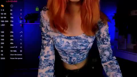 Snapshot of liana_kisses chatting on October 8, 2025, 12:58 pm Little Liana  online show from October 8, 2025, 12:58 pm